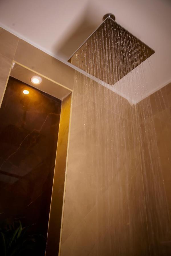 Lime Tree Luxury Studio - Service Apartment Near Artemis Hospital ,Γκουργκάον Εξωτερικό φωτογραφία