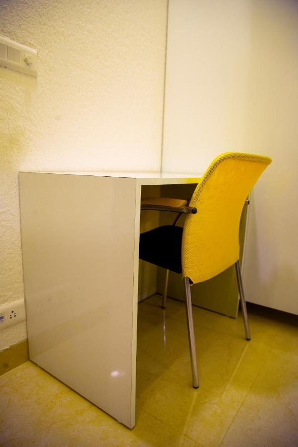 Lime Tree Luxury Studio - Service Apartment Near Artemis Hospital ,Γκουργκάον Εξωτερικό φωτογραφία