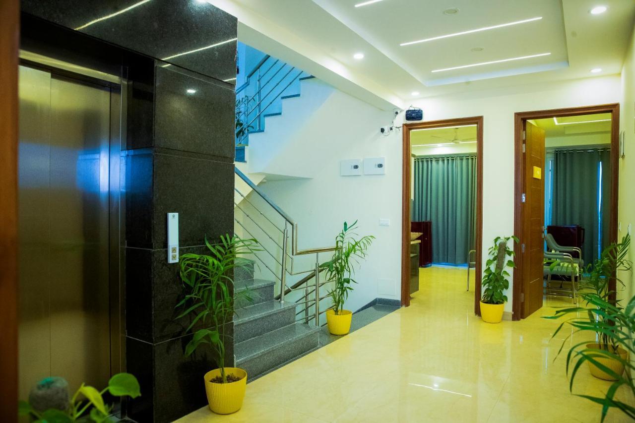 Lime Tree Luxury Studio - Service Apartment Near Artemis Hospital ,Γκουργκάον Εξωτερικό φωτογραφία