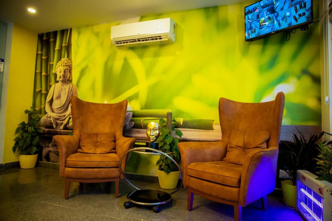 Lime Tree Luxury Studio - Service Apartment Near Artemis Hospital ,Γκουργκάον Εξωτερικό φωτογραφία