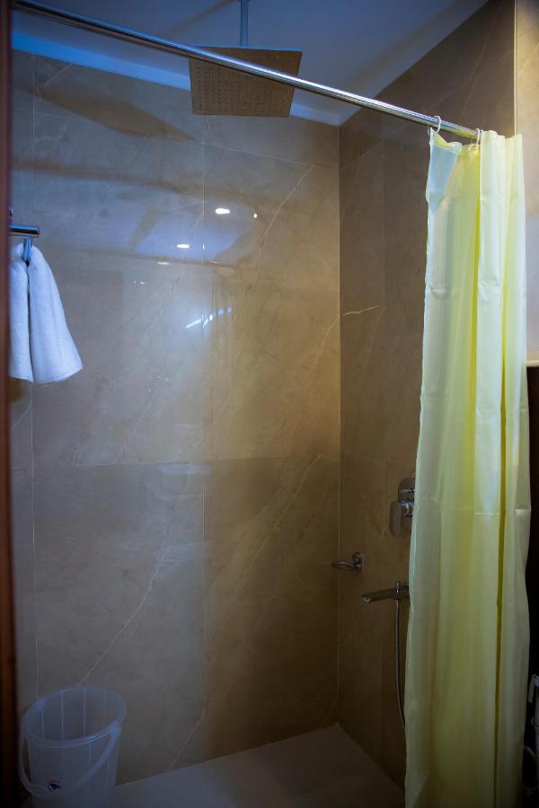 Lime Tree Luxury Studio - Service Apartment Near Artemis Hospital ,Γκουργκάον Εξωτερικό φωτογραφία